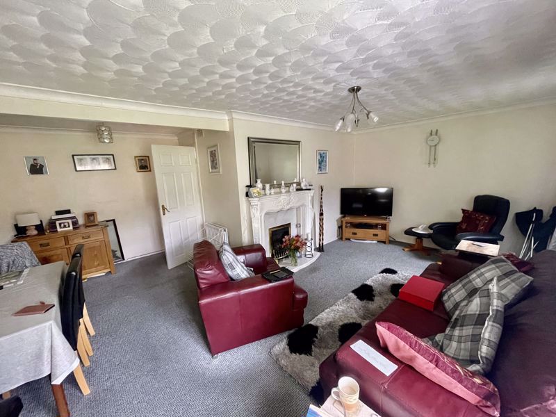 Living Room- click for photo gallery